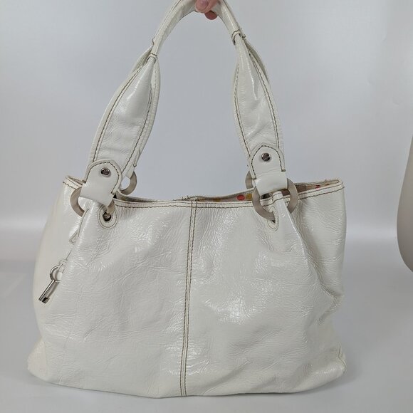 Fossil White Leather Large Slouch Hobo Purse Bag Key Charm EUC - Picture 1 of 14